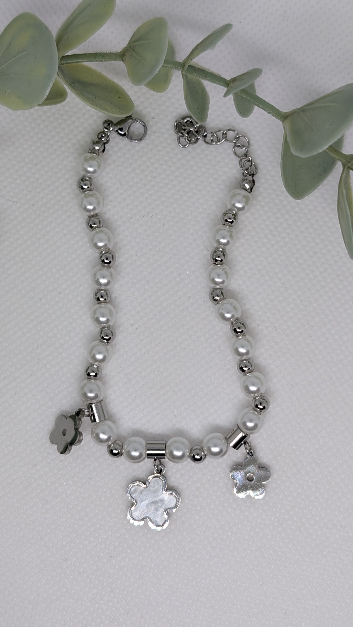 Bracelet fleur nacrée